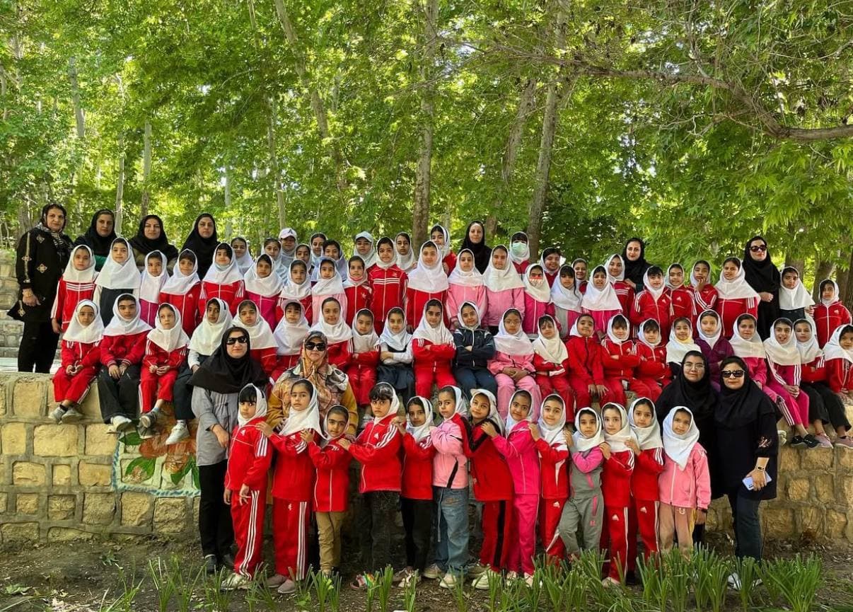پیش دبستانی ودبستان دانشمندان فردا