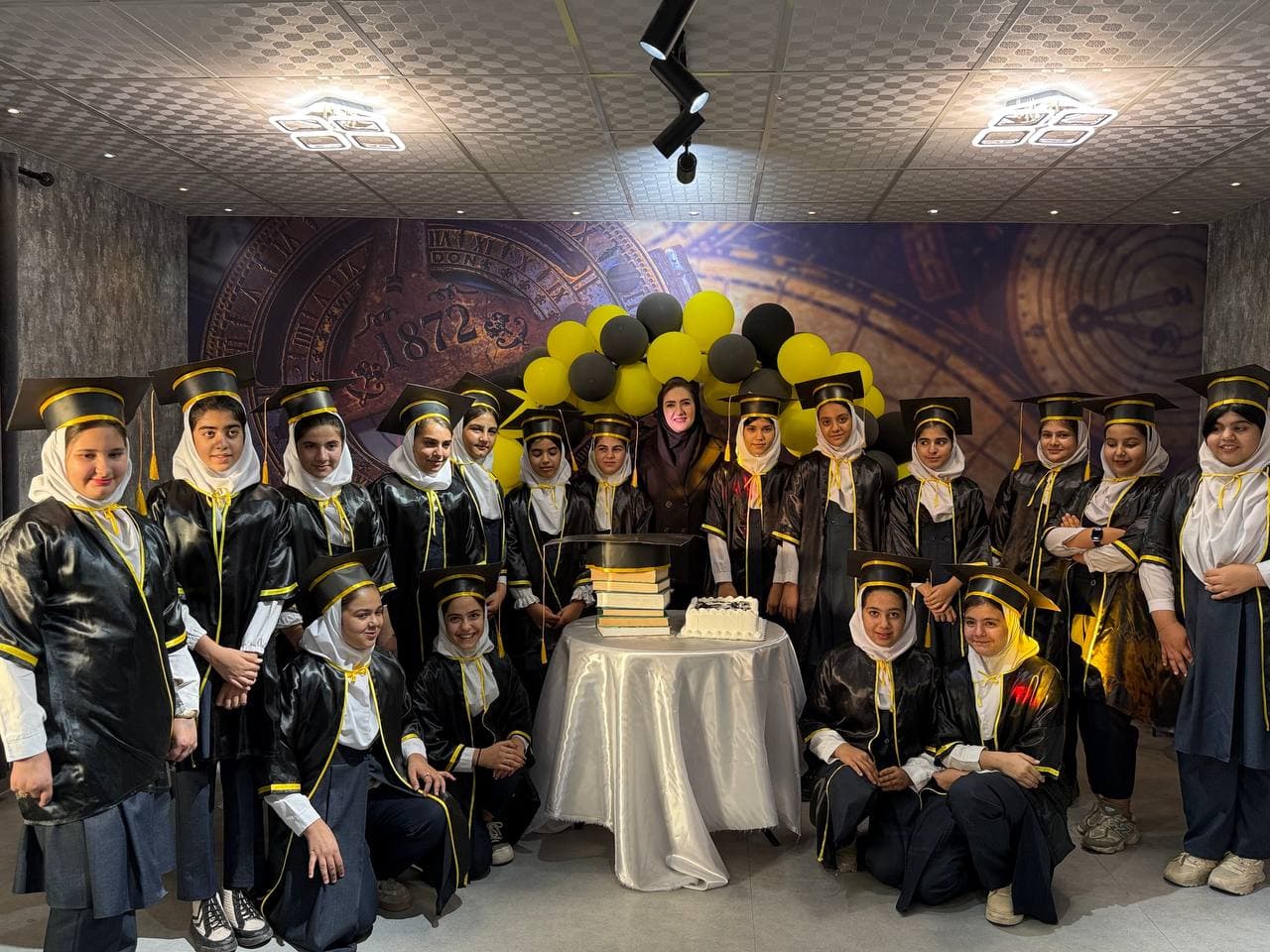 پیش دبستانی ودبستان دانشمندان فردا